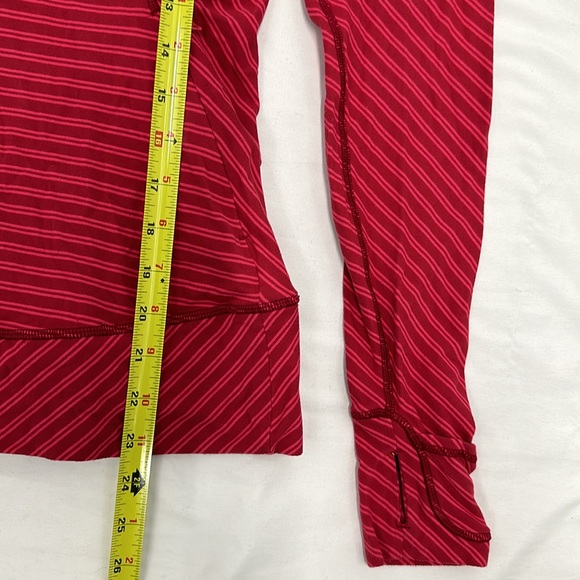 Lululemon Think Fast Pullover - Picture 3 of 7